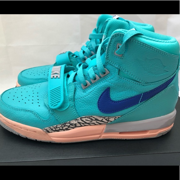 Jordan Other - JORDAN Legacy 312 “Hyper Jade” Sz. 7Y